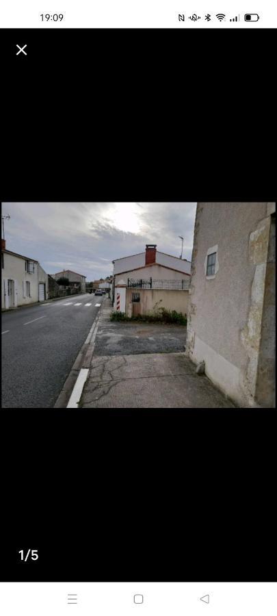 Maisonnee Avec *