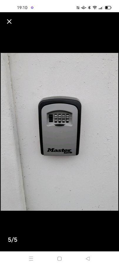 Maisonnee Avec