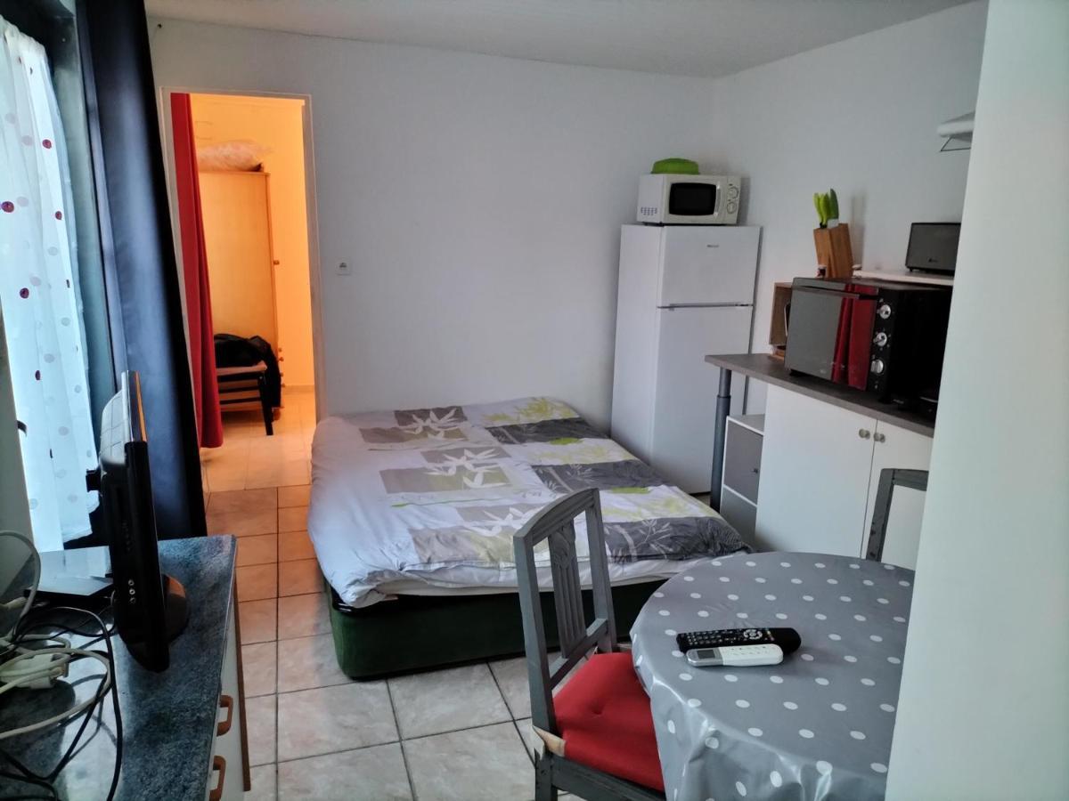 Maisonnee Avec