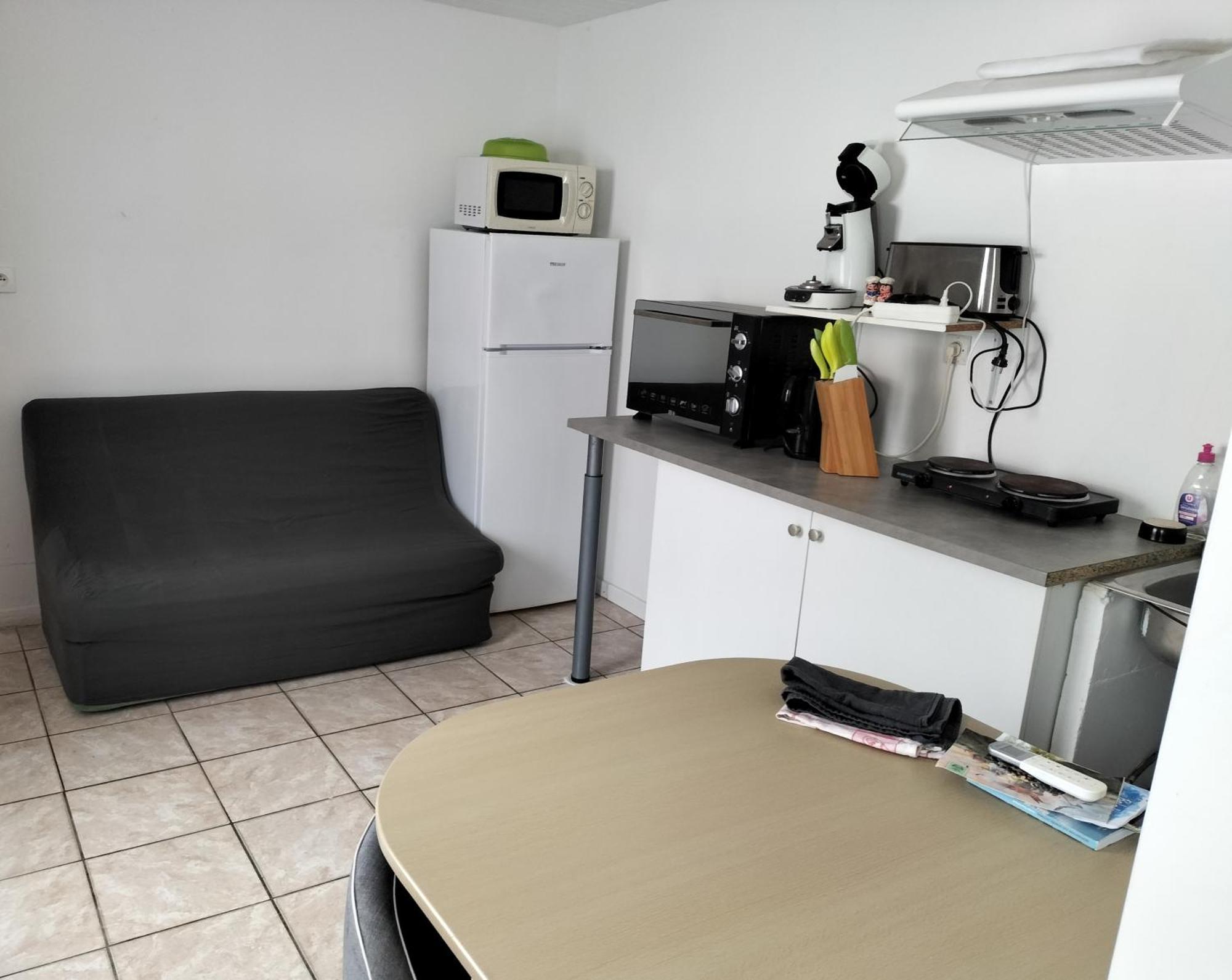 Maisonnee Avec Apartment